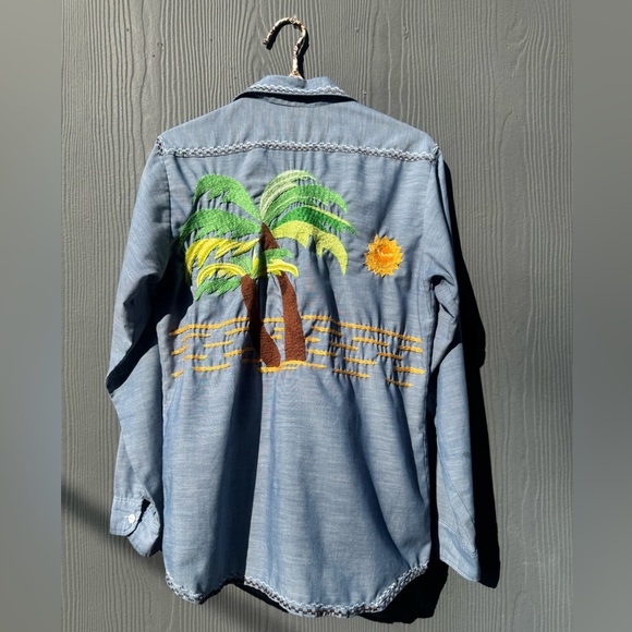 Rare Vintage 1970s JC Penny BIG MAC Embroidered Chambray Shirt Size MD